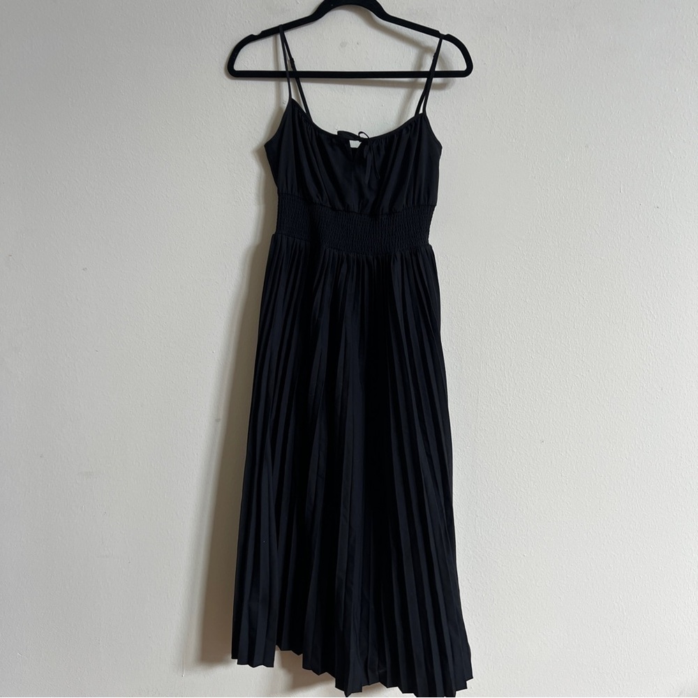 J Crew Smocked Waist Pleated Dress - Picture 5 of 6